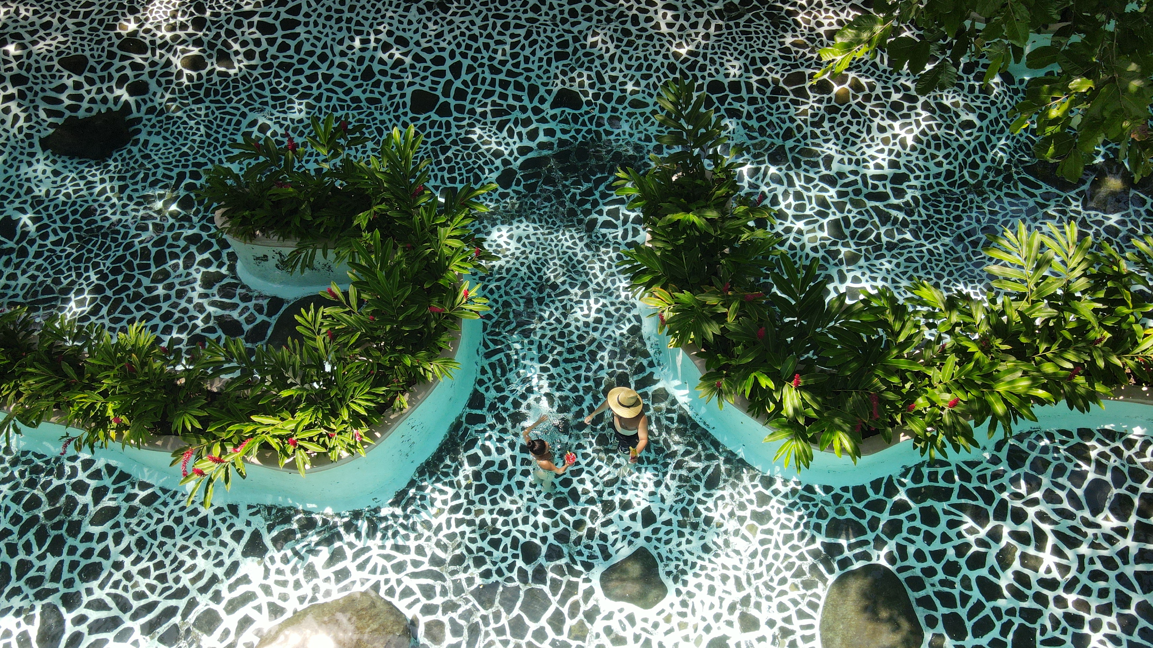 Aguas termales vs. Resorts de spa